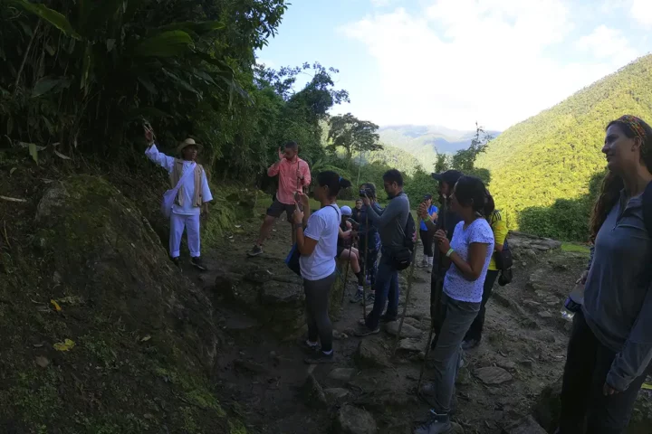 guia indigena ciudad perdida
