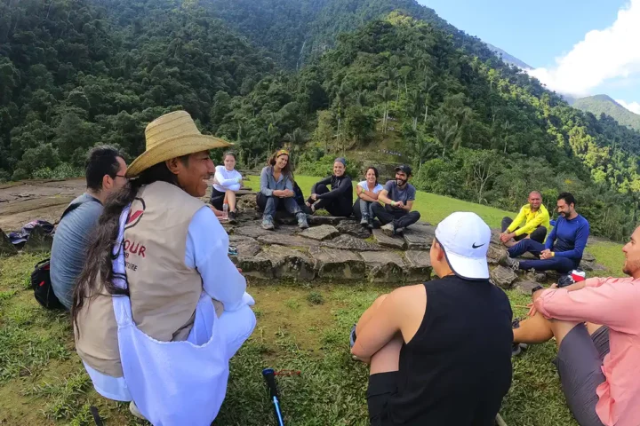 tour con guias indigenas ciudad perdida