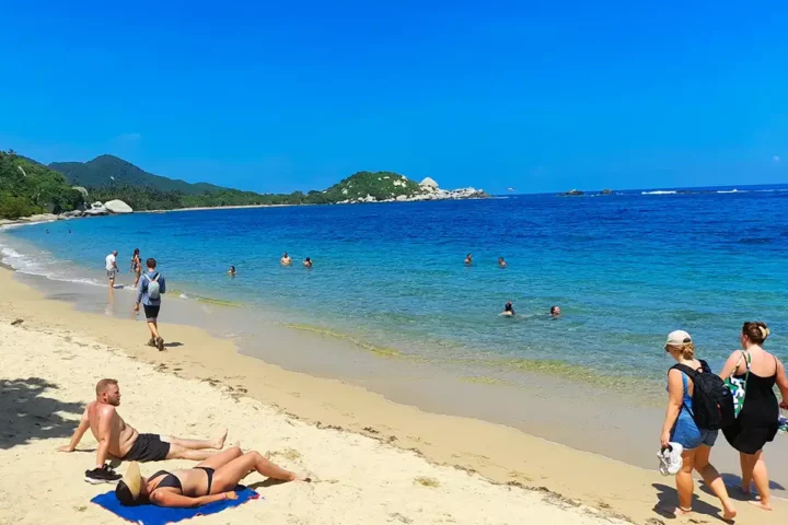 playa arrecifes cabo san juan
