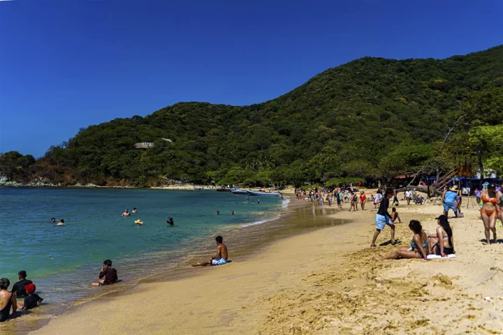 tour neguanje playa cristal